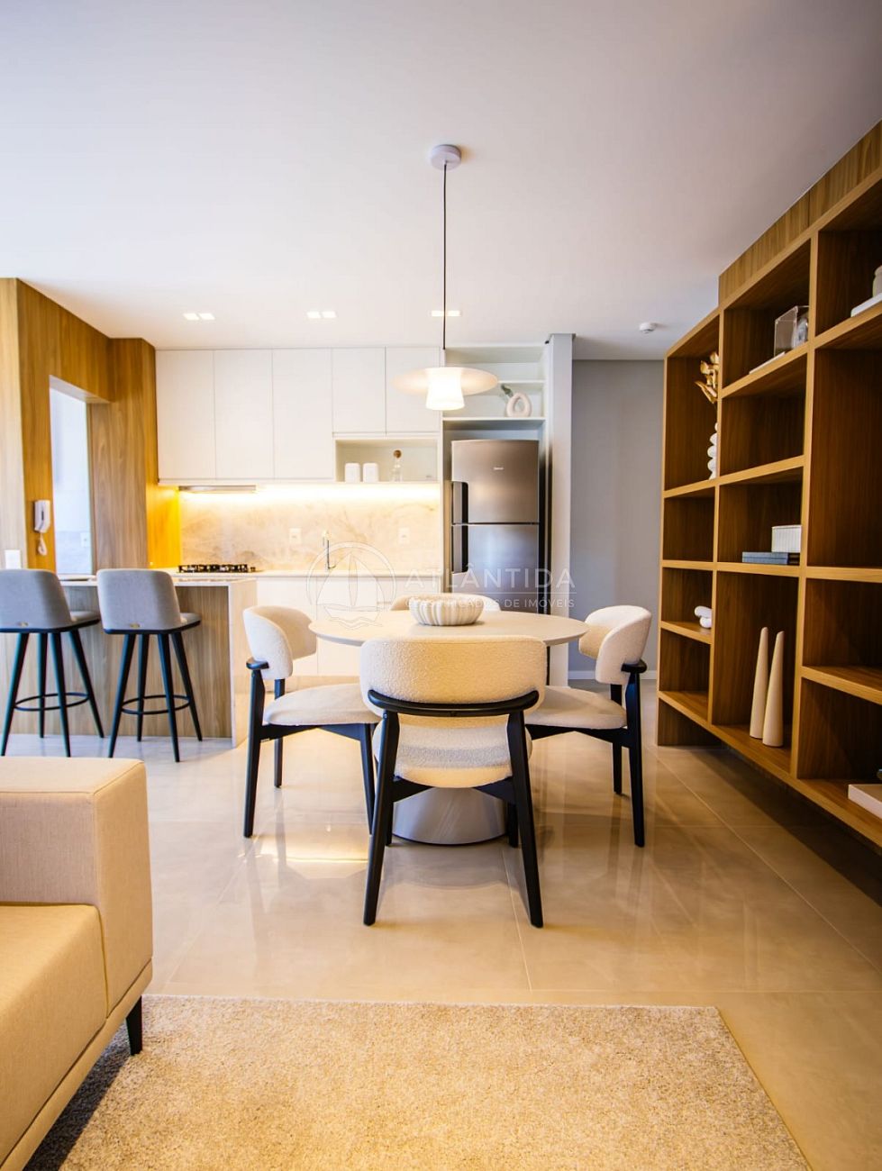 Apartamento com 2 suítes Bairro Fazenda