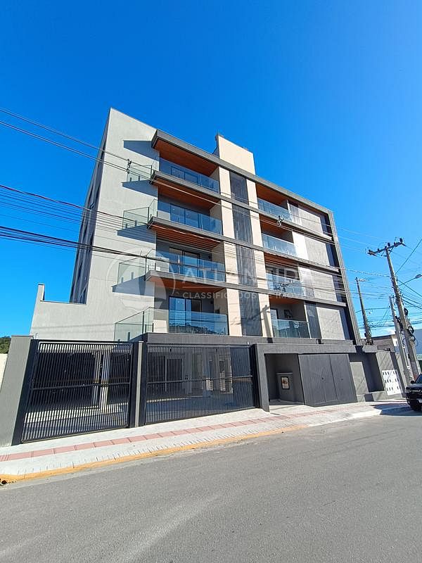 Apartamento 3 dormitórios e 2 vagas - São Francisco de Assis - Camboriú