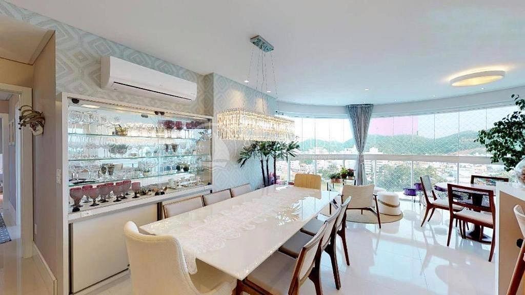 Apartamento 3 suítes no Brava Beach