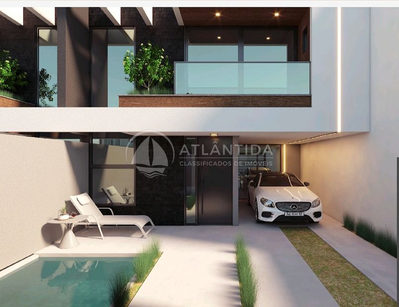 Sobrado 3 suítes e piscina - Rio Pequeno - Camboriú