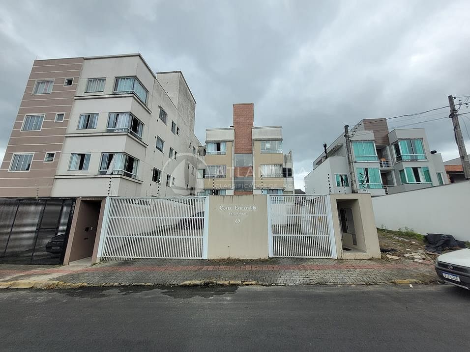 Apartamento com 2 dormitórios no Areias  - Camboriú!