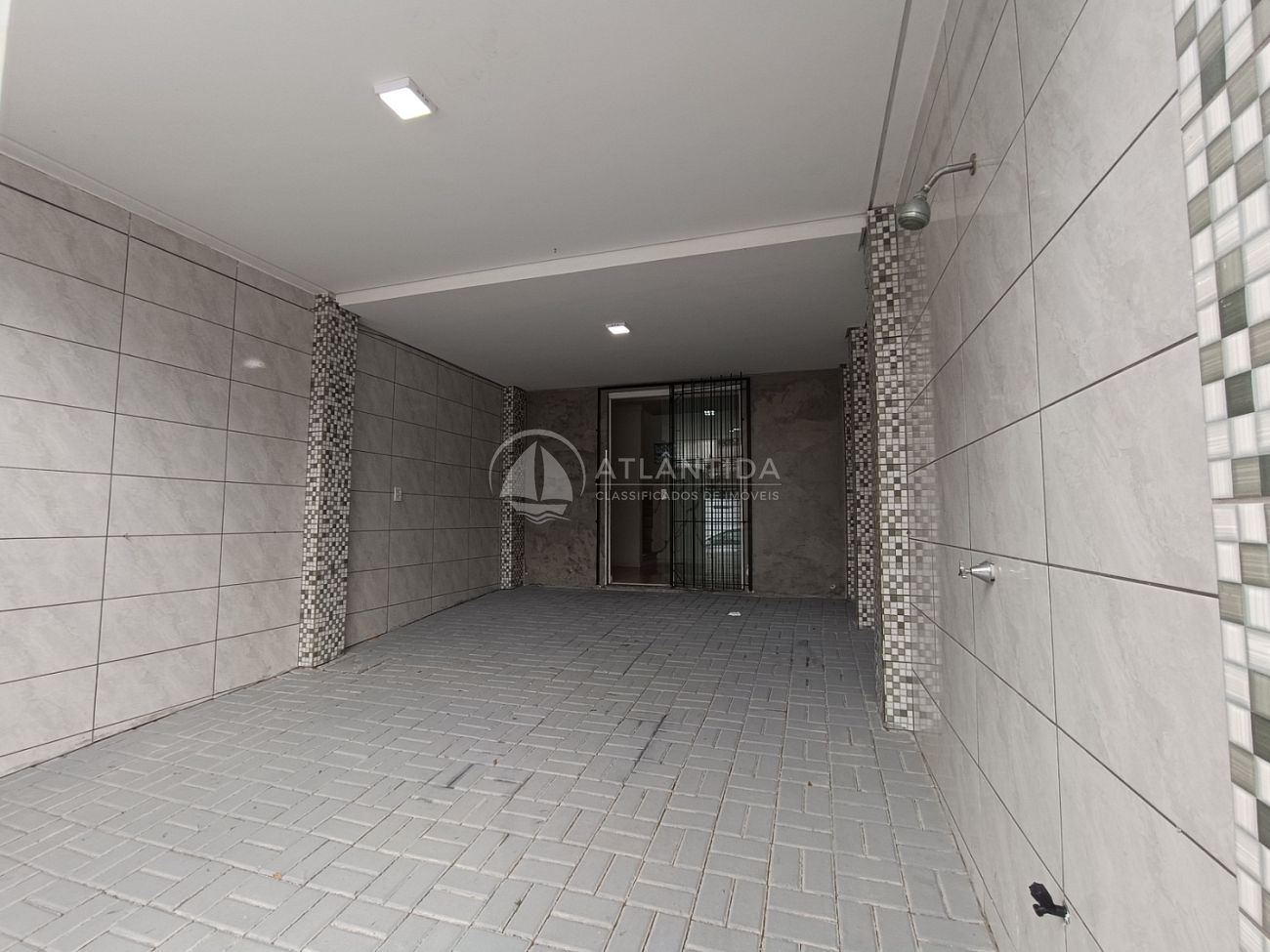 Sobrado 2 dormitórios + escritório - Rio Pequeno - Camboriú