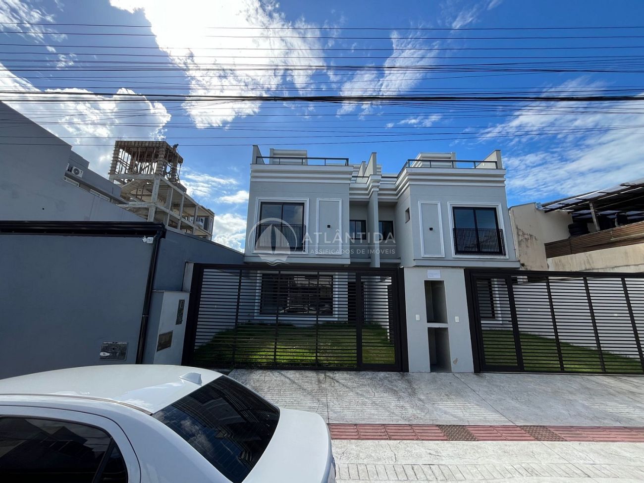 Sobrado NOVO Centro Balneario Camboriu