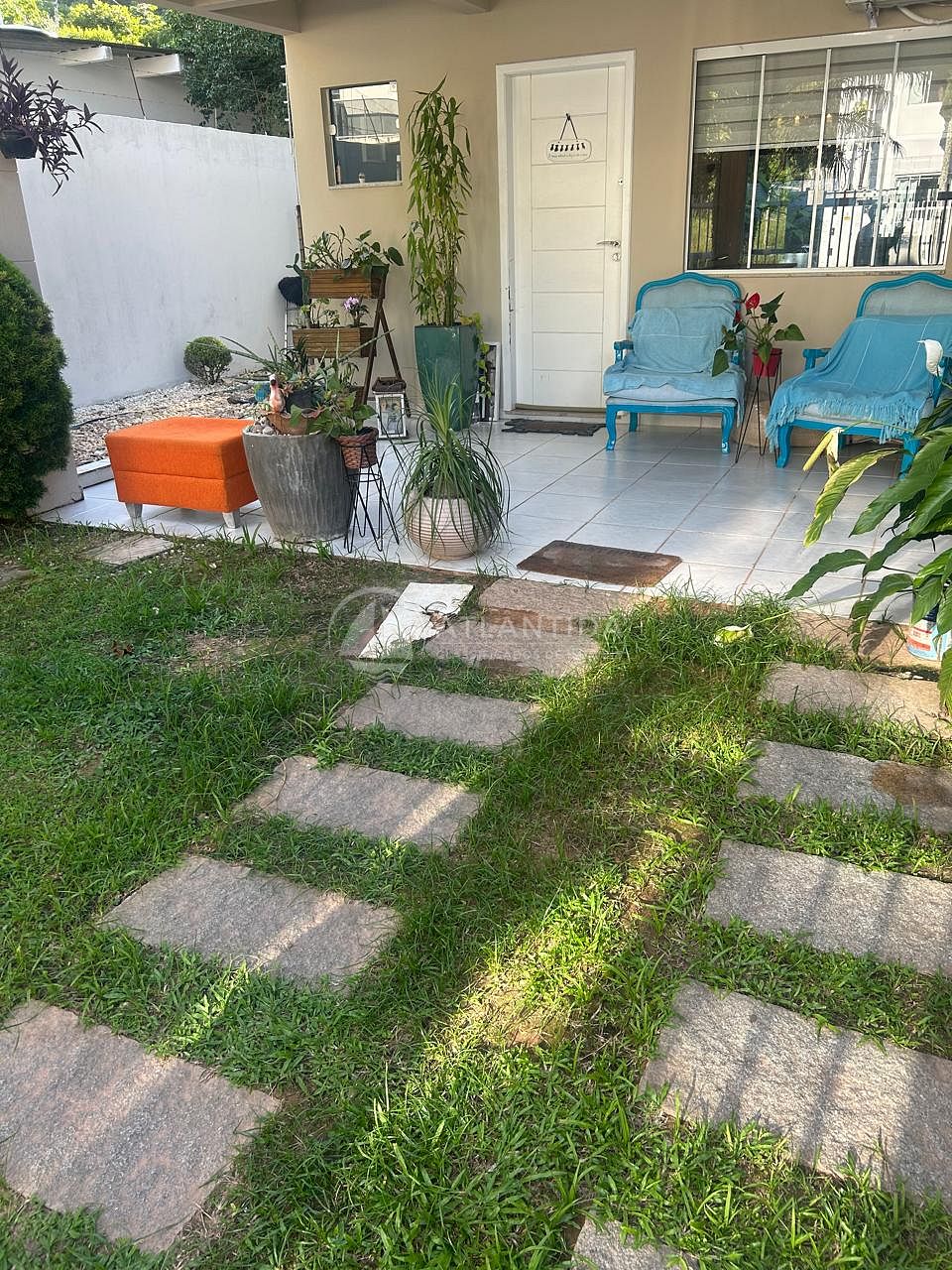 Sobrado com 3 dormitórios na Praia dos Amores