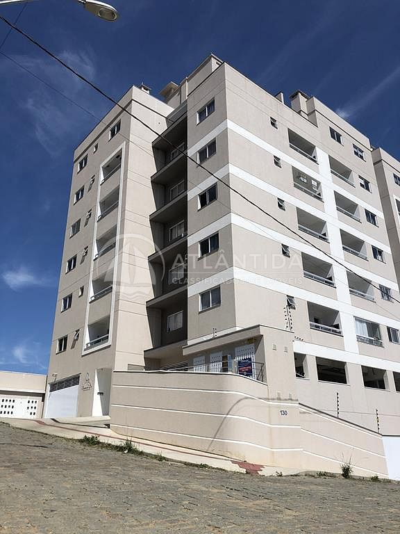 Apartamento Mobiliado com 2 dormitórios (sendo 1 suíte) no bairro São Francisco de Assis - Camboriú