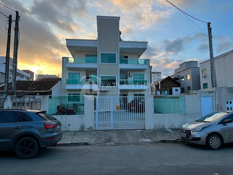 Apartamento 1 dormit�rio no bairro Santa Regina 1