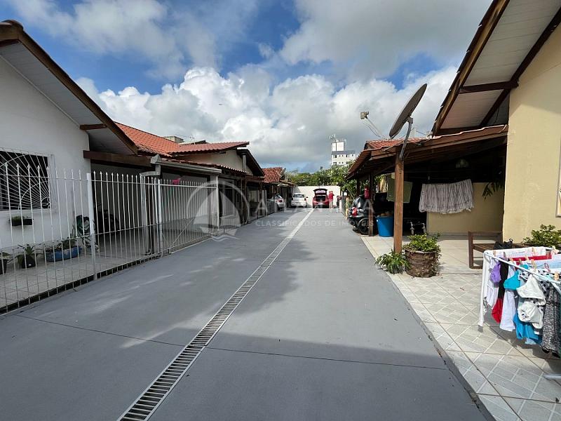 Casa em condomínio fechado com 2 dormitório no Nova Esperança - Baln. Camboriú — foto 2