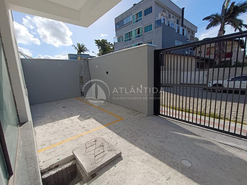 Apartamento térreo 2 dormitórios (1 suíte) - Santa Regina - Camboriú — foto 2