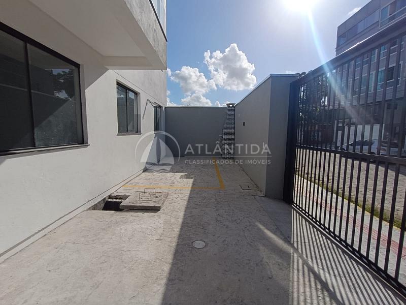 Apartamento térreo 2 dormitórios (1 suíte) - Santa Regina - Camboriú — foto 4