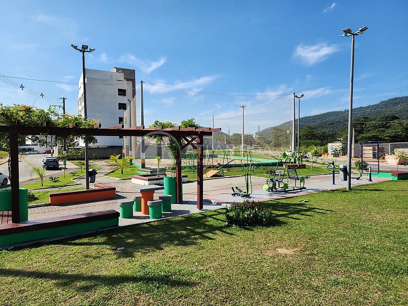 Terreno com 1180,88m� - Rio Pequeno - Cambori� 1