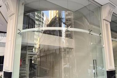 Sala Comercial para alugar, 50m², 1 banheiro, 1 garagem - Centro - Balneário Camboriú