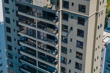 RIOMAGGIORE RESIDENCE / BAIRRO PIONEIROS