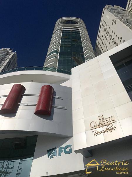 ALTO PADR�O FRENTE MAR / CENTRO 1