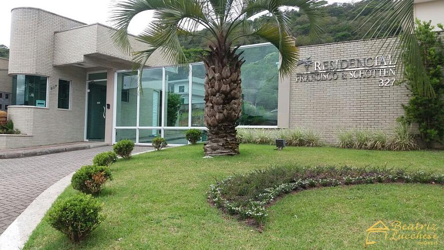 SOBRADO NO BAIRRO NOVA ESPERAN�A 1