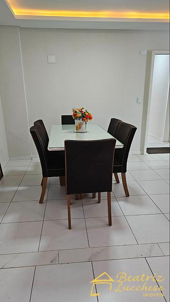 ED. ALBANY   / LATERAL AO MAR — foto 3