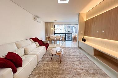 Apartamento com 3 quartos à venda, 112m², 4 banheiros, 3 garagens - Centro - Balneário Camboriú