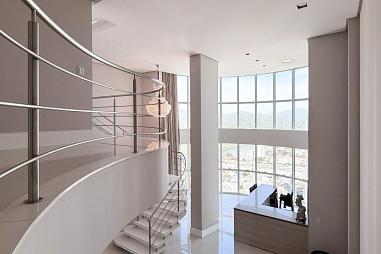 Apartamento com 4 quartos à venda, 222m², 6 banheiros, 5 garagens - Centro - Balneário Camboriú