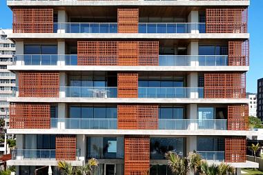 FRENTE MAR - DECORADO - PRAIA BRAVA