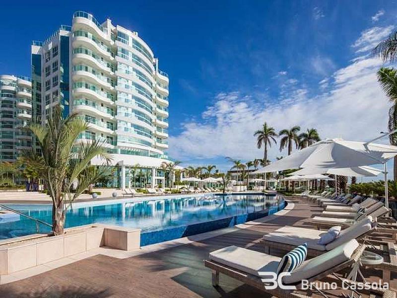 GARDEN DUPLEX - PRAIA BRAVA 12