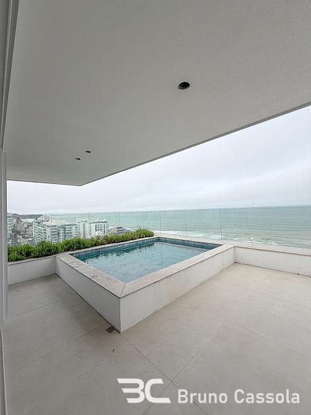 RIVA PRAIA BRAVA 4