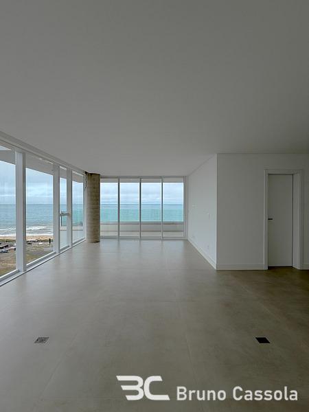 RIVA PRAIA BRAVA 23