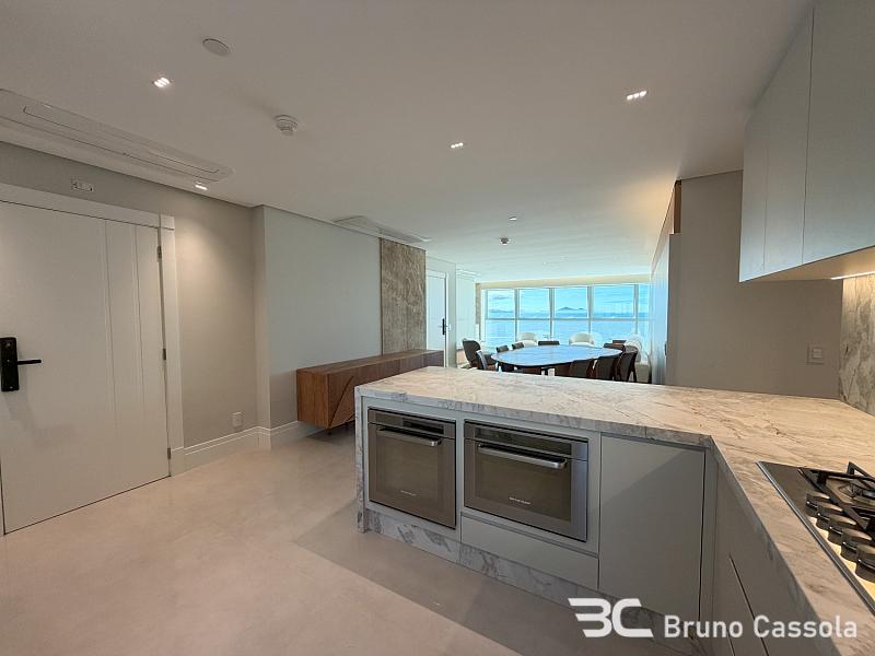 FRENTE MAR - MOBILIADO - ALTO PADR�O 14