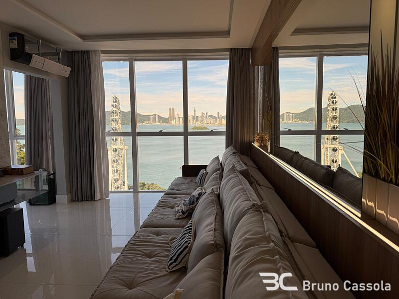 DECORADO - VISTA MAR E RODA GIGANTE 10