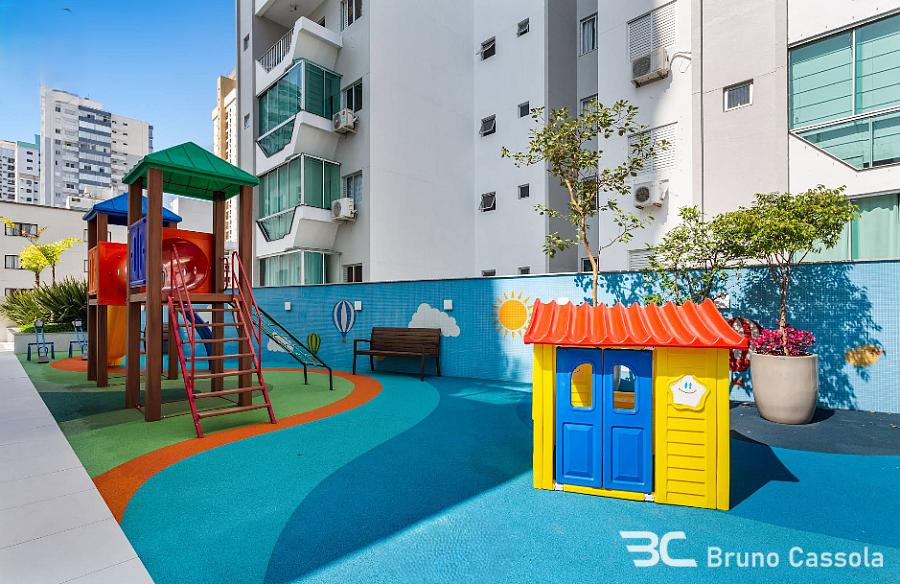 MOBILIADO - QUADRA MAR - CENTRO 35