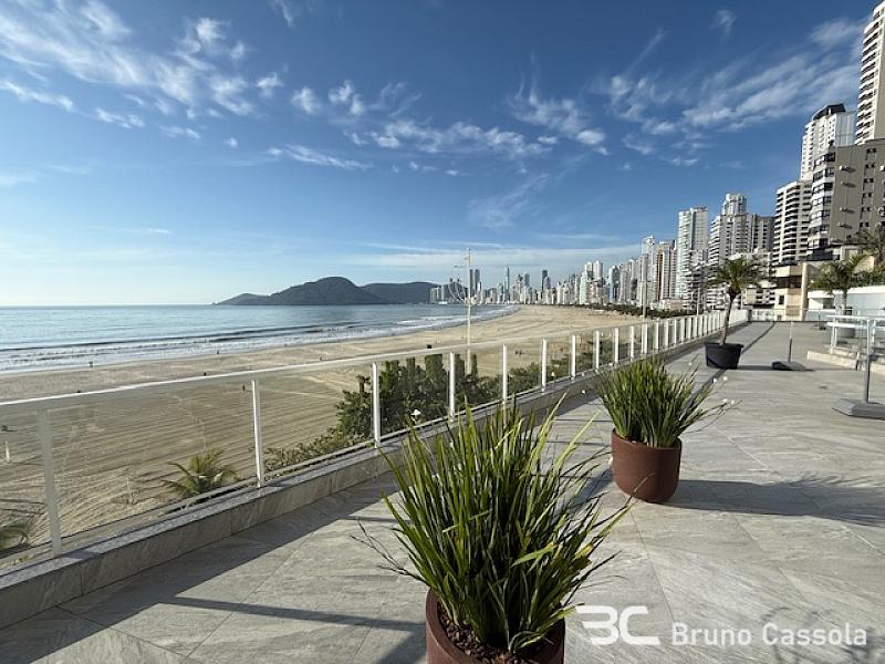 FRENTE MAR - DECORADO 1
