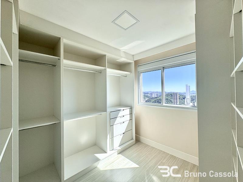 MASTER - ANDAR ALTO - VISTA PARA O MAR 26