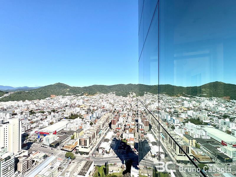 MASTER - ANDAR ALTO - VISTA PARA O MAR 35