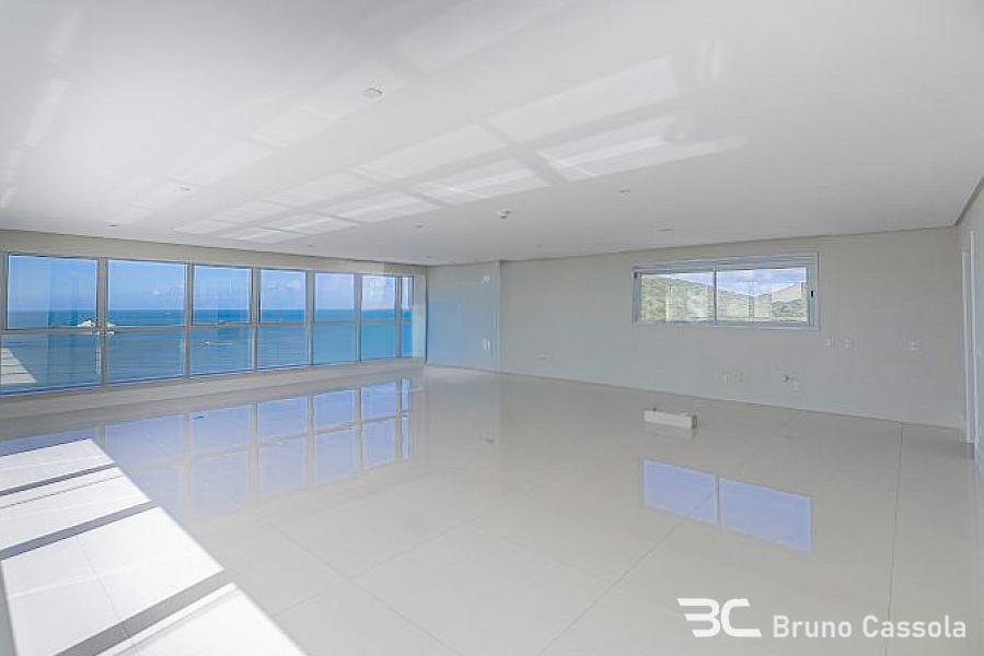 ANDAR ALTO - VISTA COMPLETA DO MAR - OPORTUNIDADE — foto 2