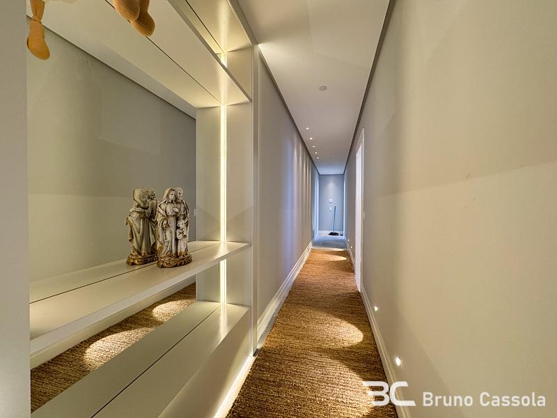 ANDAR ALTO, VISTA PANOR�MICA, MOBILIADO E DECORADO 18