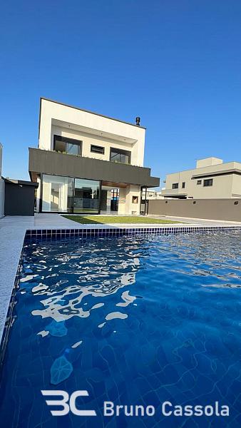CASA CONDOM�NIO FECHADO 3