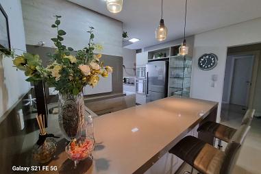 Apartamento com 3 quartos à venda, 136m², 4 banheiros, 3 garagens - Pioneiros - Balneário Camboriú