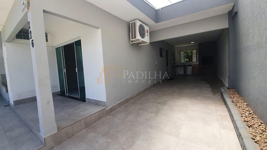 CASA PROXIMO A AVENIA DOS ESTADOS — foto 3