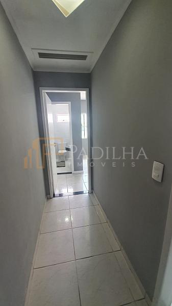 CASA PROXIMO A AVENIA DOS ESTADOS — foto 4