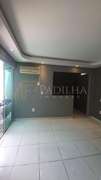 CASA PROXIMO A AVENIA DOS ESTADOS — foto 11