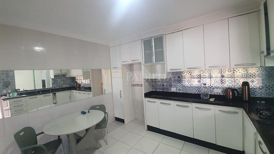 CASA PROXIMO A AVENIA DOS ESTADOS — foto 9