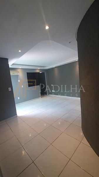 CASA PROXIMO A AVENIA DOS ESTADOS — foto 19