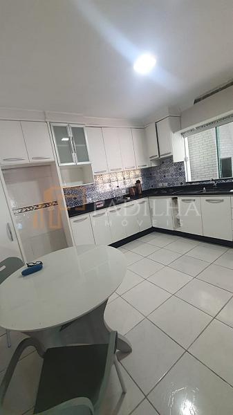 CASA PROXIMO A AVENIA DOS ESTADOS — foto 20