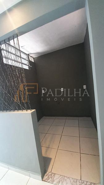 CASA PROXIMO A AVENIA DOS ESTADOS — foto 27