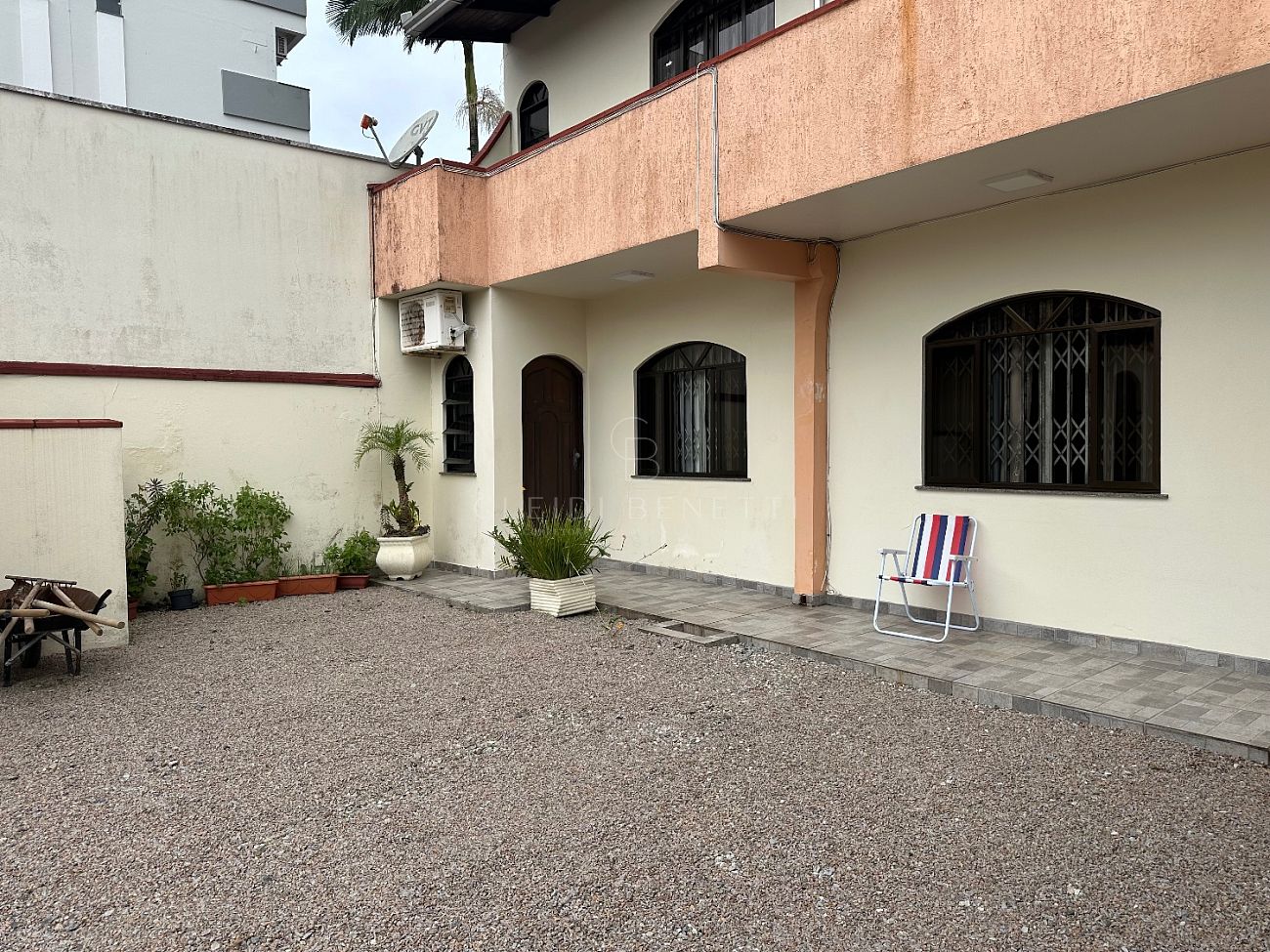 Casa a venda no Ressacada