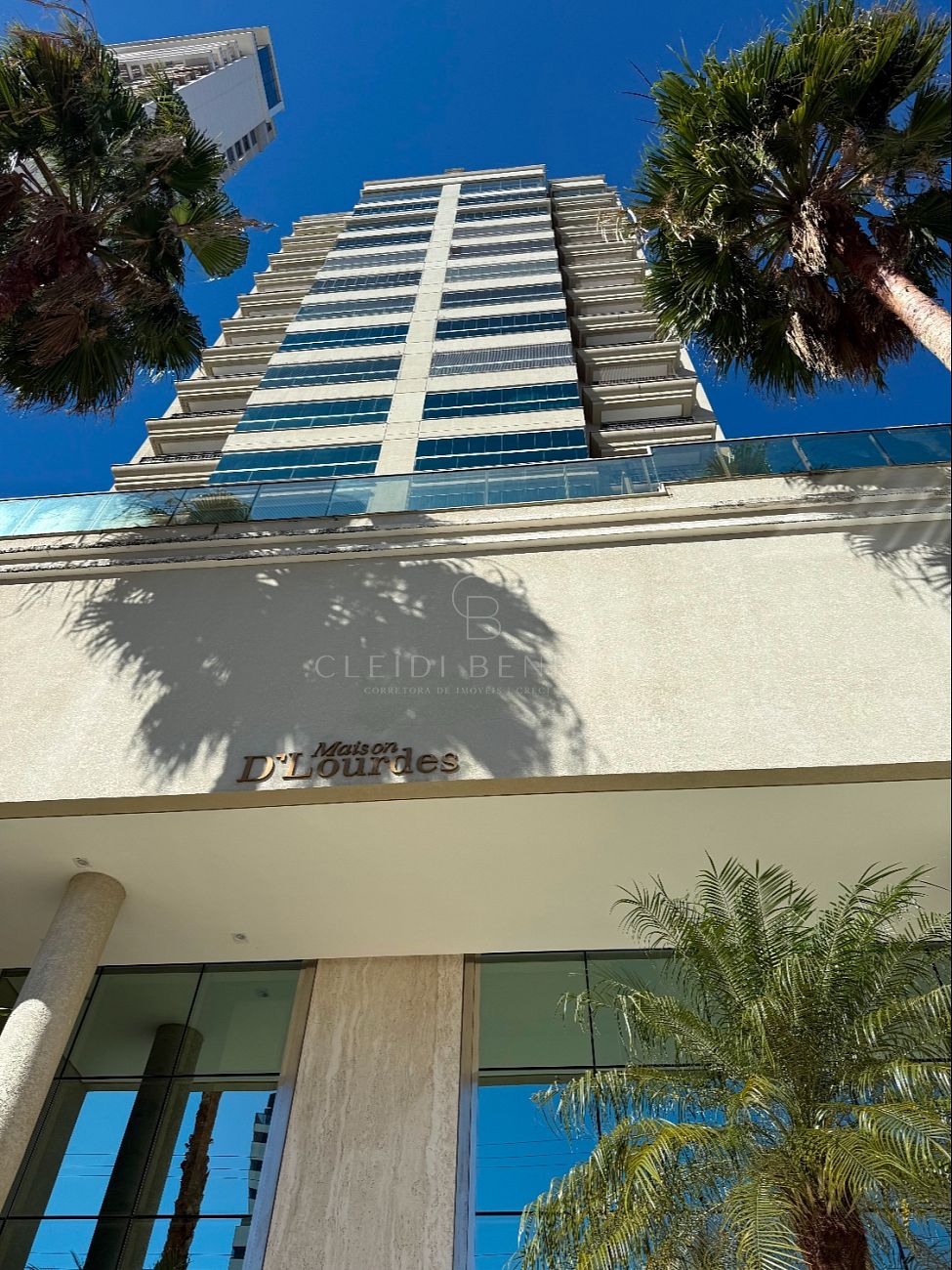 Apartamento 3 suítes - Maison de Lourdes