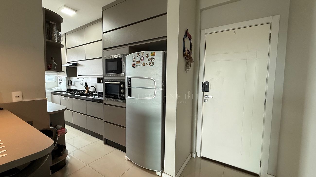 Apartamento de 2 dormitórios na Vila Operária