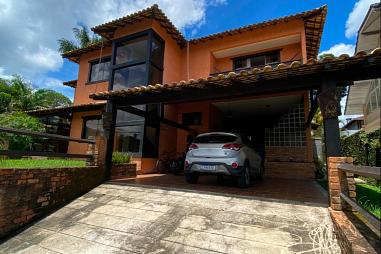 Casa duplex em condomínio no bairro Várzea