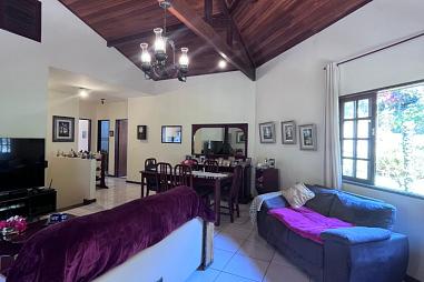 Casa 3 quartos (2 suítes) em Vargem Grande