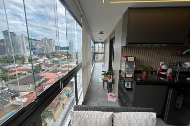 EXCELENTE APARTAMENTO, À 500M DO MAR E LAZER COMPLETO