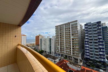 BELÍSSIMO APARTAMENTO, À 250M DO MAR E  LAZER COMPLETO