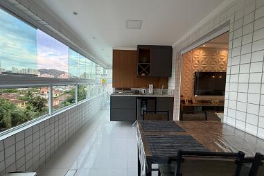 EXCELENTE APARTAMENTO, À 950M DO MAR E LAZER COMPLETO